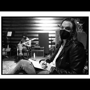 Levi’s 501 distressed black jeans